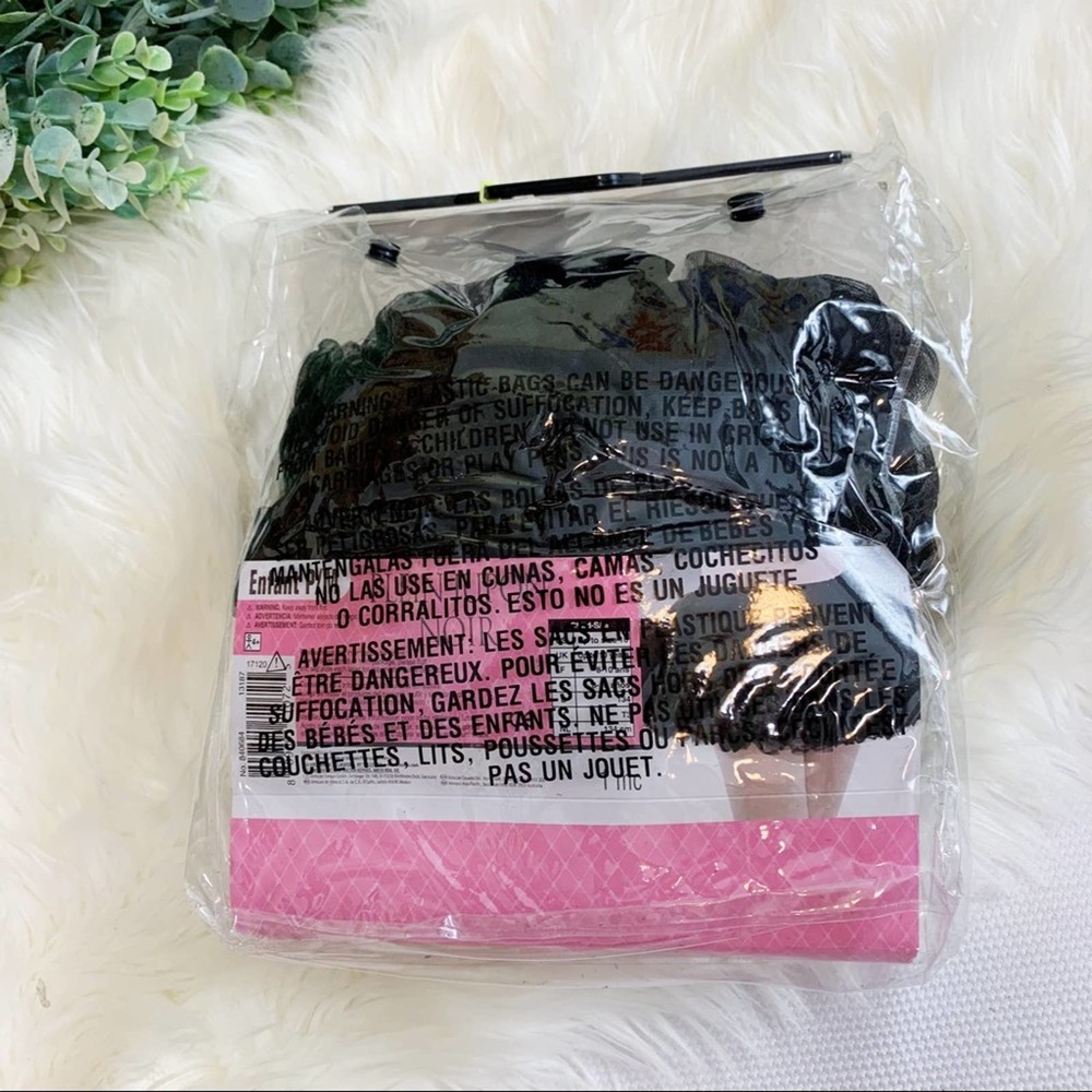 Child’s Black Peticoat - Picture 2 of 4